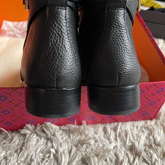 Tory Burch Brooke Ankle Bootie - Picture 7 of 12